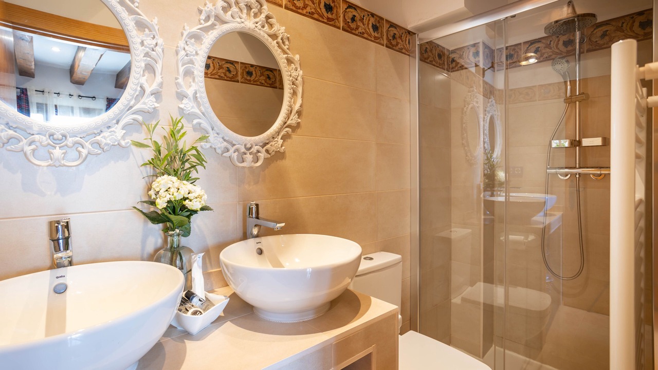 Photo of Bathroom in Lerma