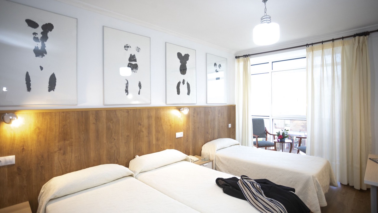 Photo of Bedroom in Serantes