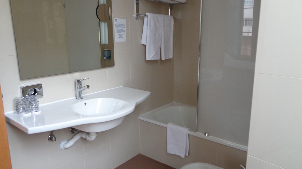 Photo of Bathroom in Betanzos
