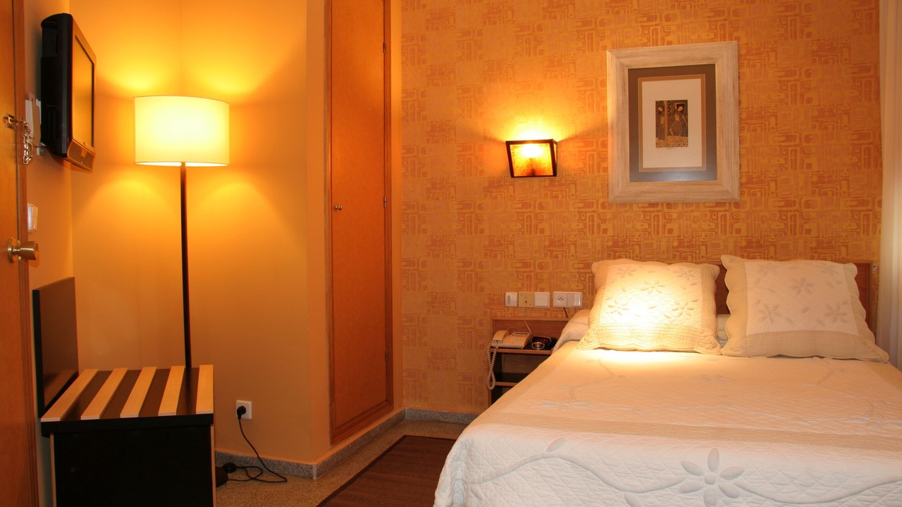 Photo of Bedroom in Valladolid City Centre