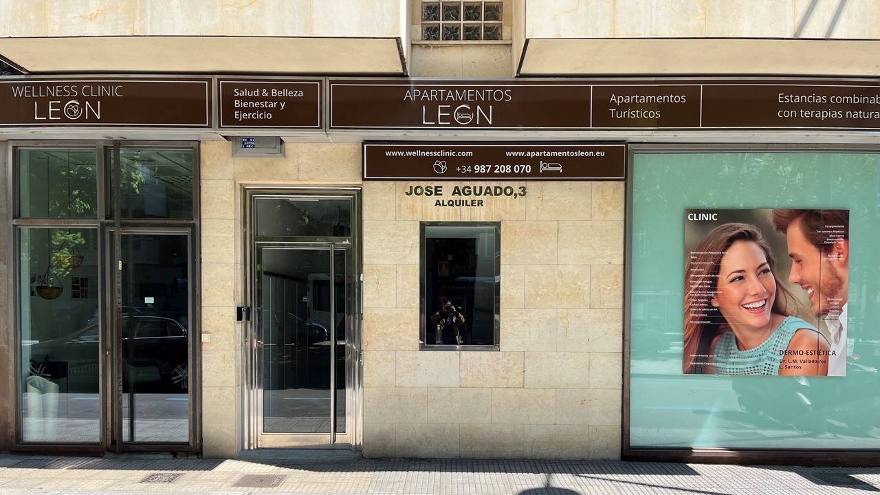 Photo of Others in Leon