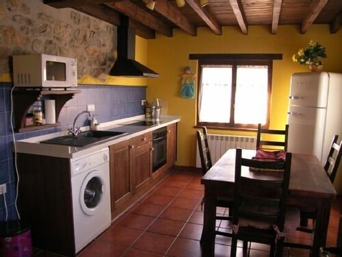 Photo of Kitchen in Mestas de Con