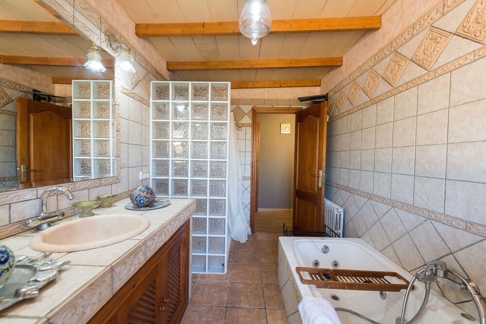 Photo of Bathroom in Es Garrovers