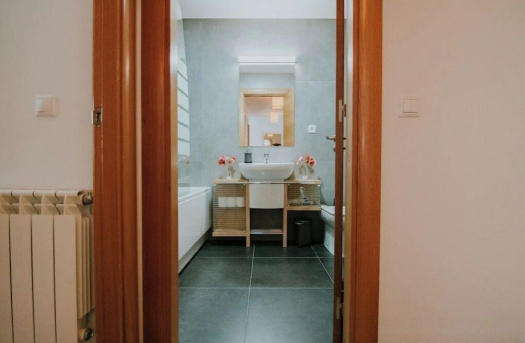 Photo of Bathroom in Haro