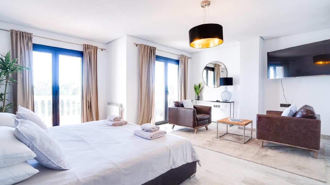 Photo of Bedroom in Calamayor