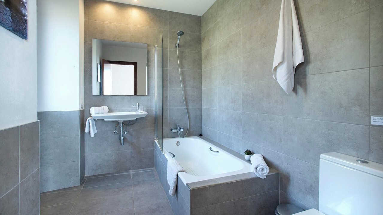 Photo of Bathroom in Banyalbufar
