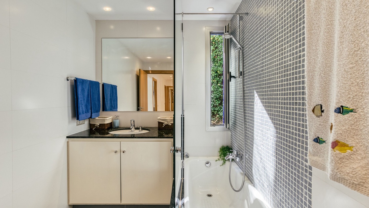 Photo of Bathroom in Llafranc