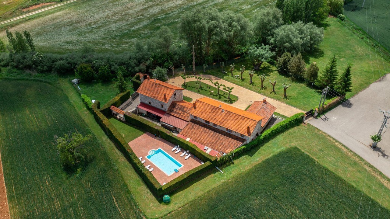 Photo of Outdoor in Banos de Valdearados
