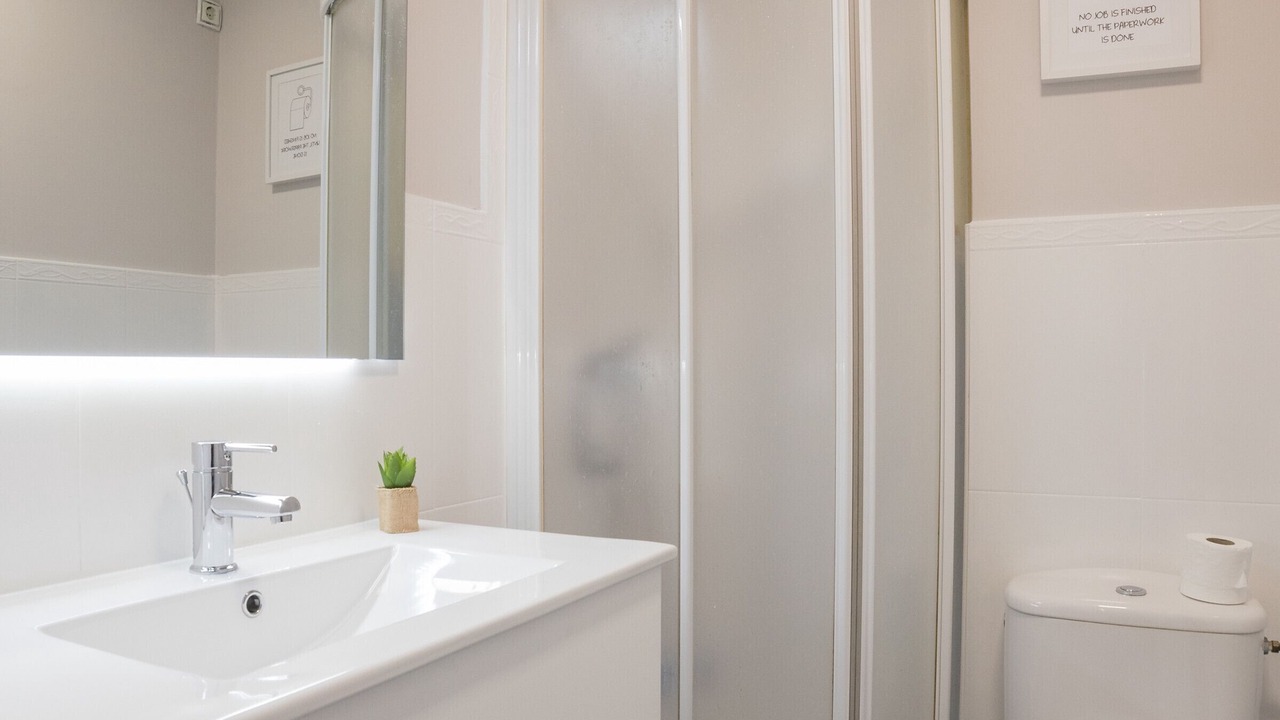 Photo of Bathroom in Logrono Historic Centre