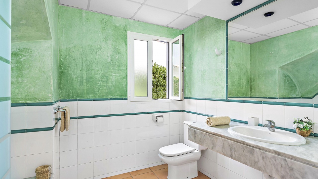Photo of Bathroom in Cala Blanca