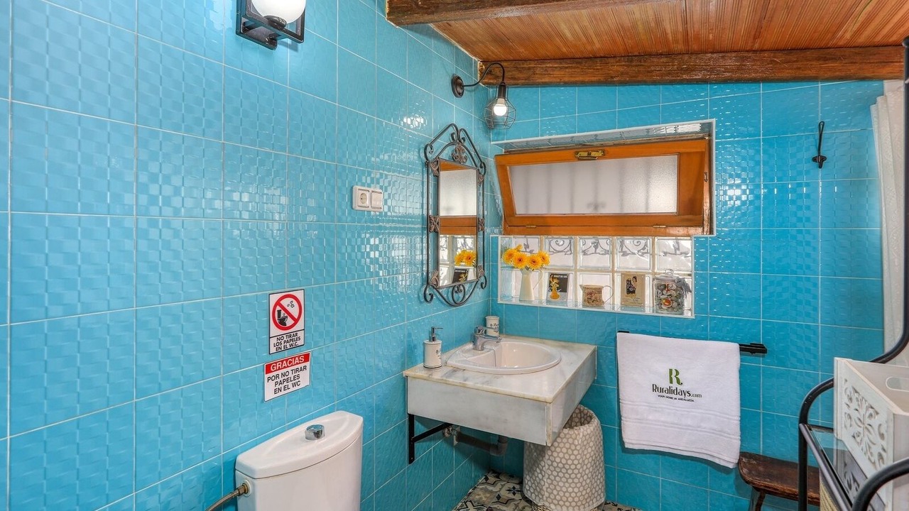 Photo of Bathroom in Casabermeja