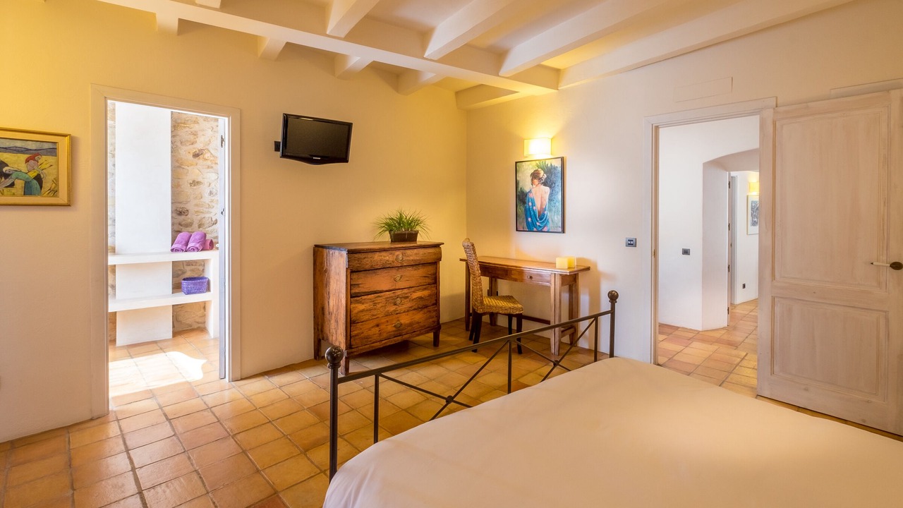 Photo of Bedroom in Pals