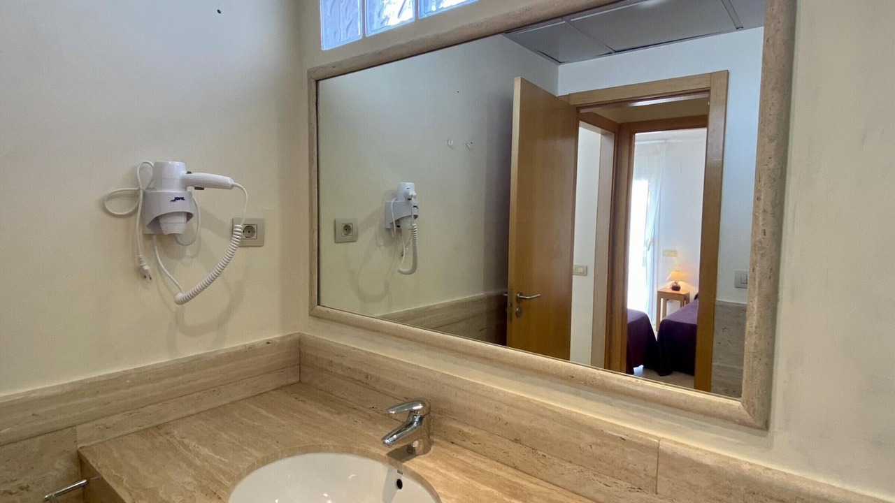 Photo of Bathroom in Calafat