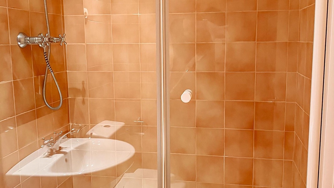 Photo of Bathroom in L Almadrava