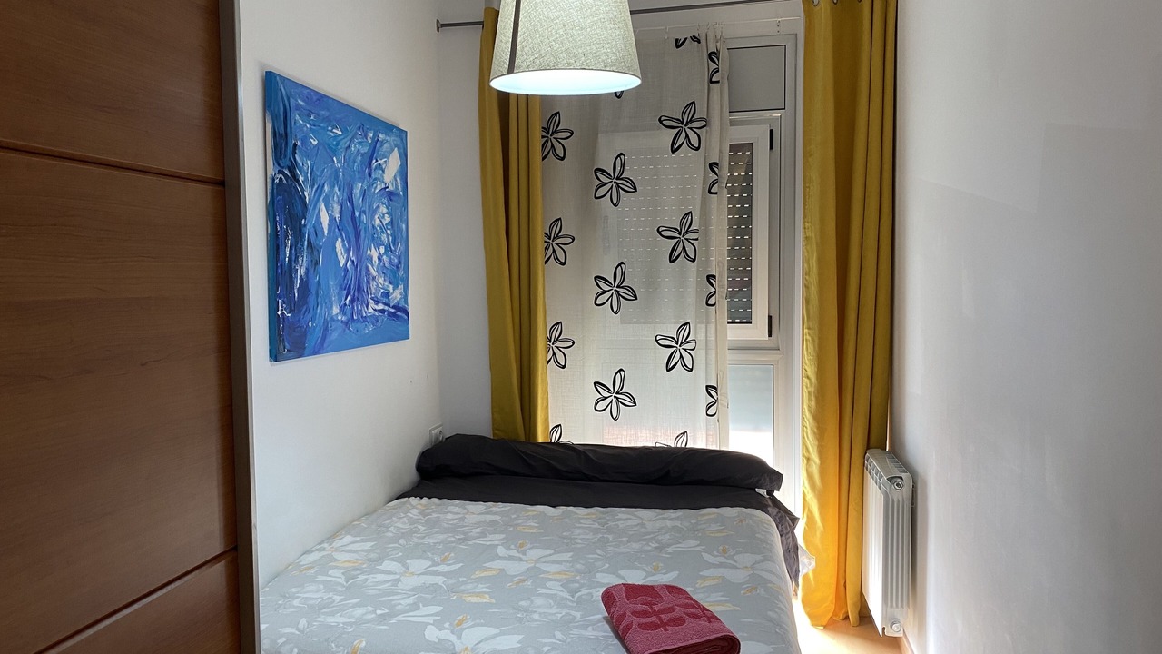 Photo of Bedroom in Terrassa