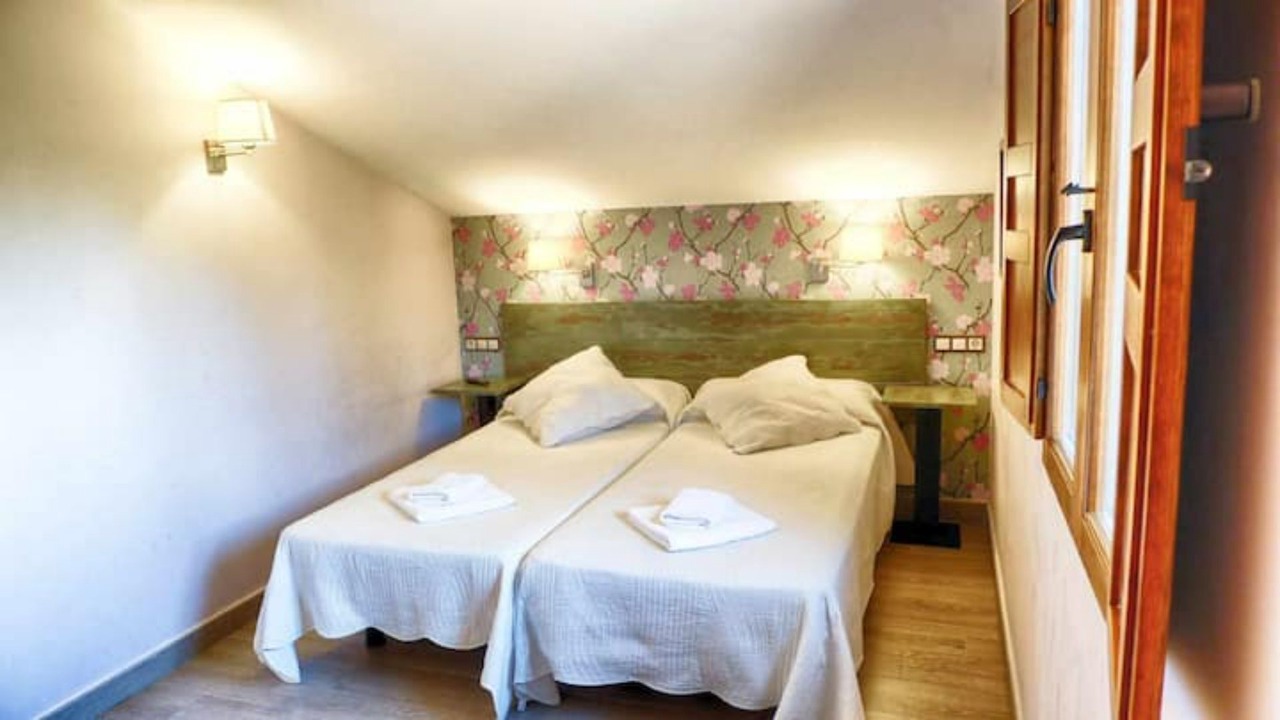 Photo of Bedroom in Campillejo