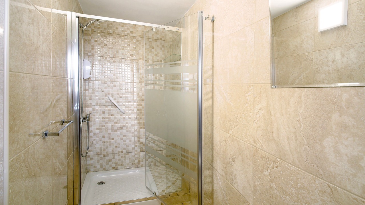 Photo of Bathroom in Moya
