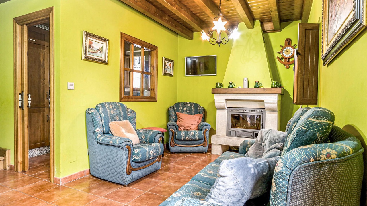 Photo of Bedroom in Trescares