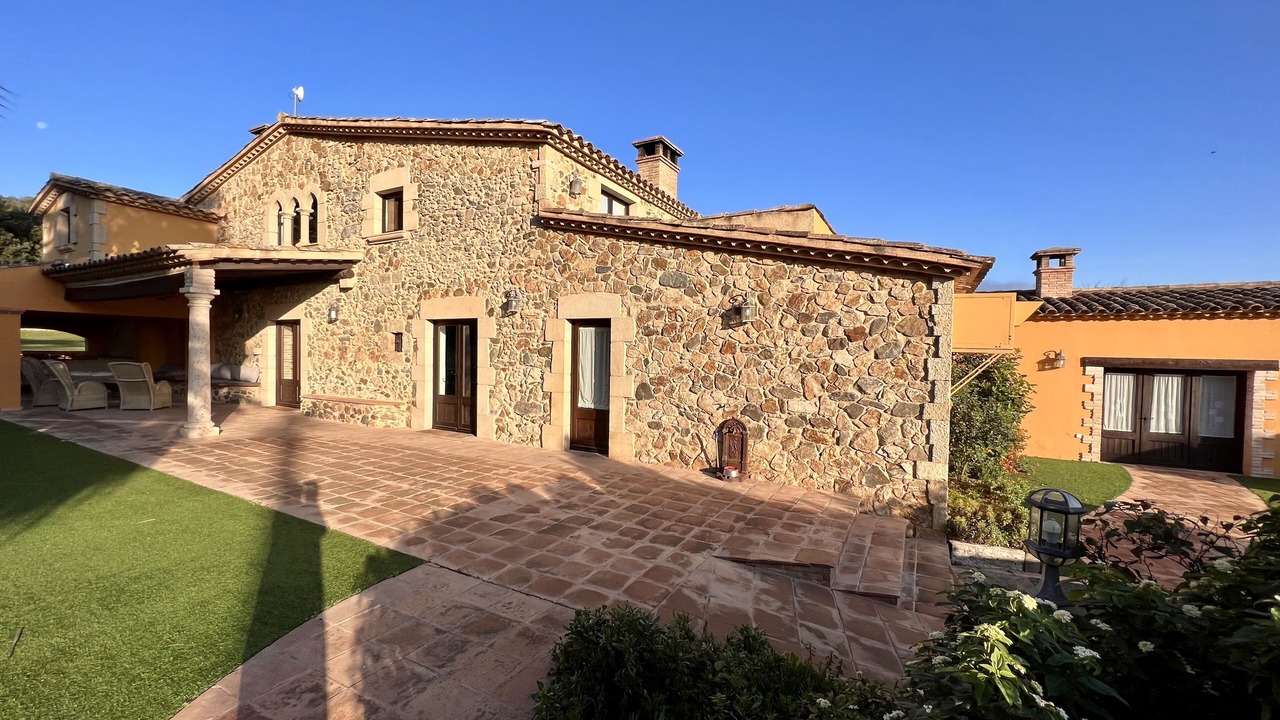 Photo of Outdoor in Vall-Llobrega