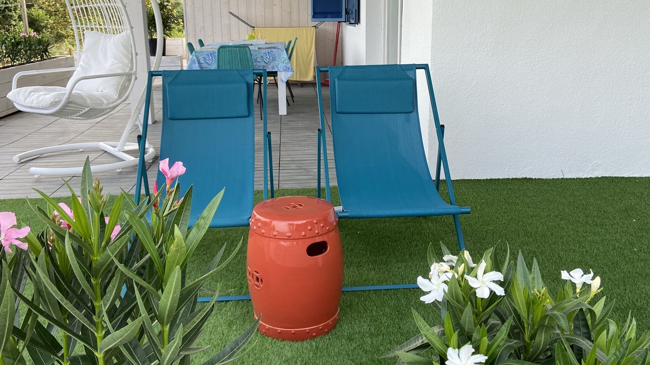 Photo of Patio Balcony in Isla