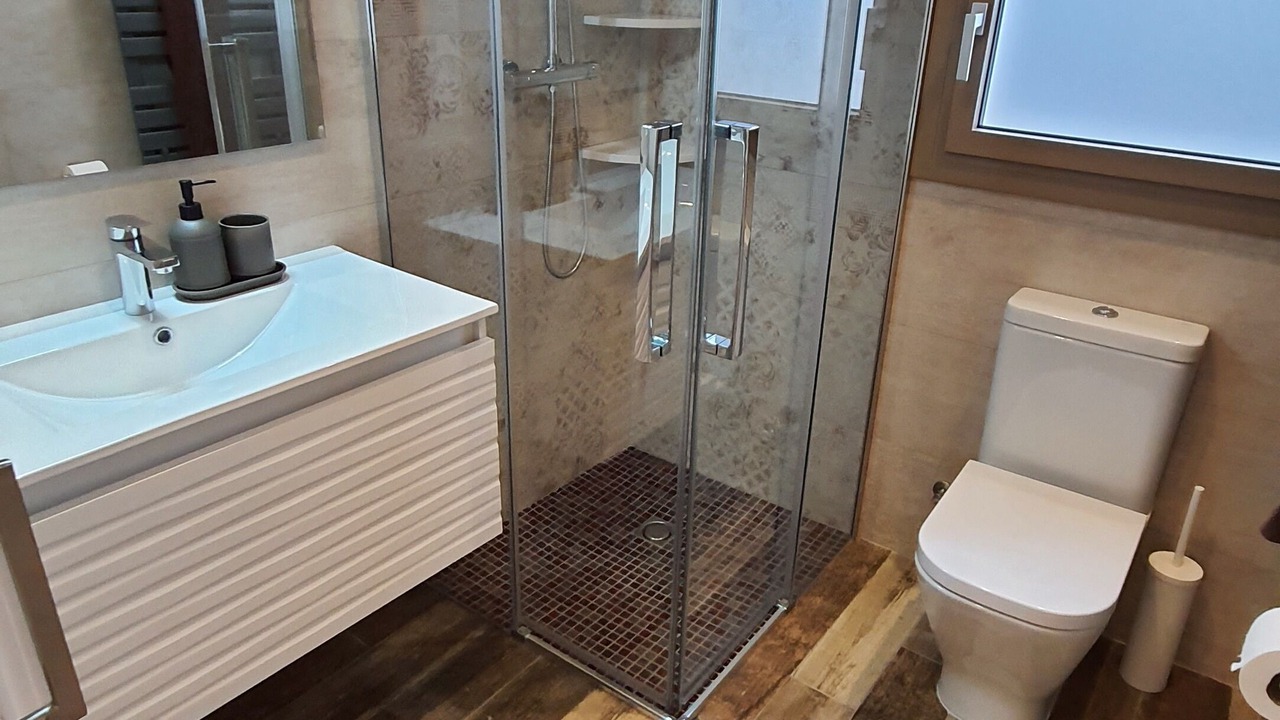 Photo of Bathroom in Figueres
