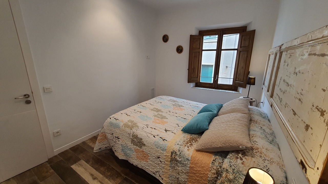 Photo of Bedroom in Figueres