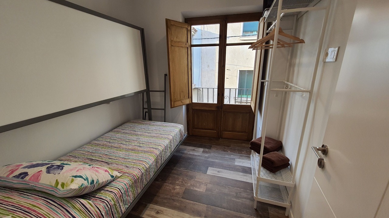 Photo of Bedroom in Figueres