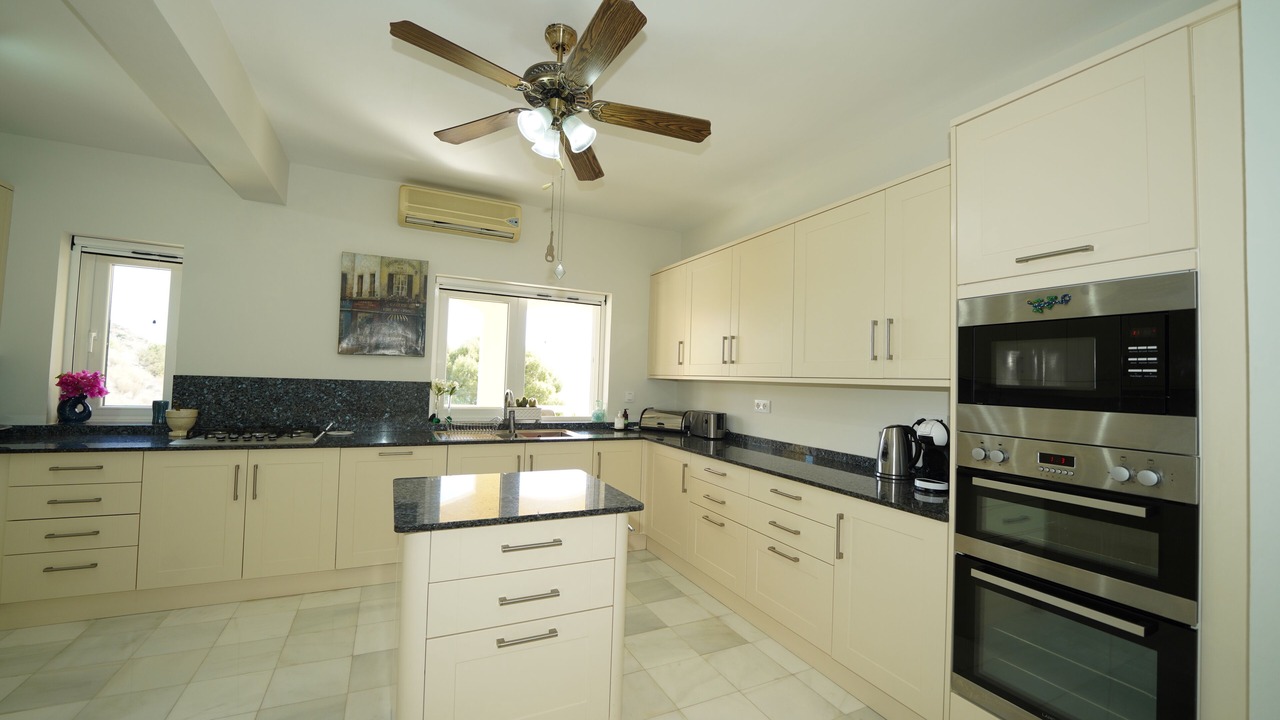 Photo of Kitchen in Ventanicas-El Cantal