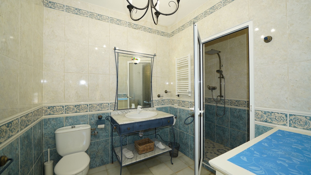 Photo of Bathroom in Ventanicas-El Cantal