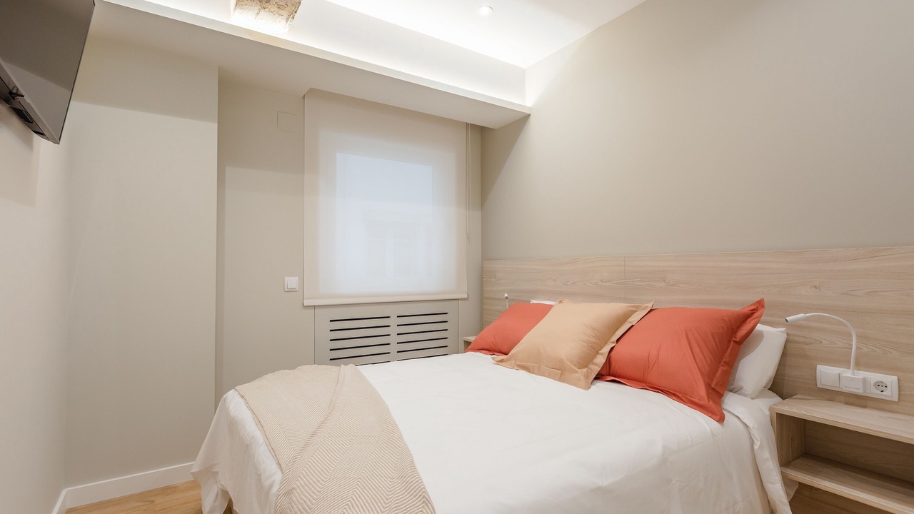 Photo of Bedroom in Logrono City Centre