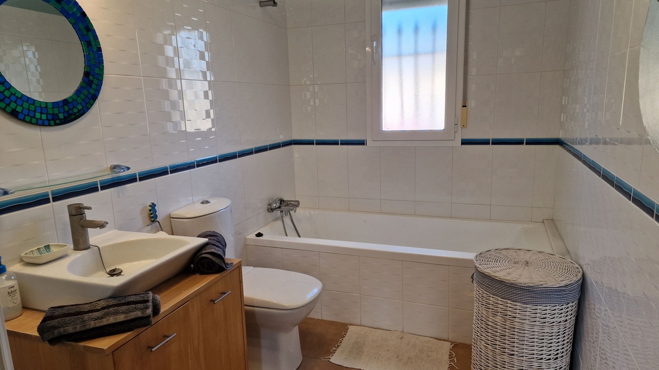 Photo of Bathroom in Turre