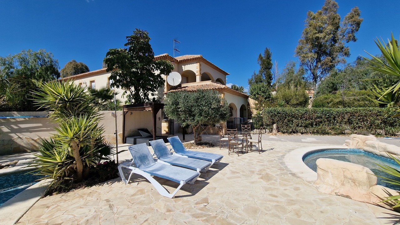 Photo of Patio Balcony in Turre