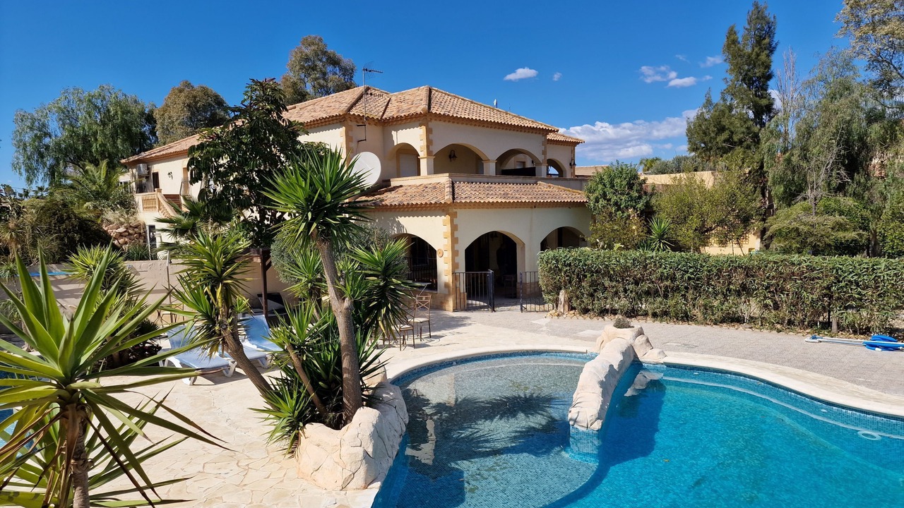 Photo of Outdoor in Turre
