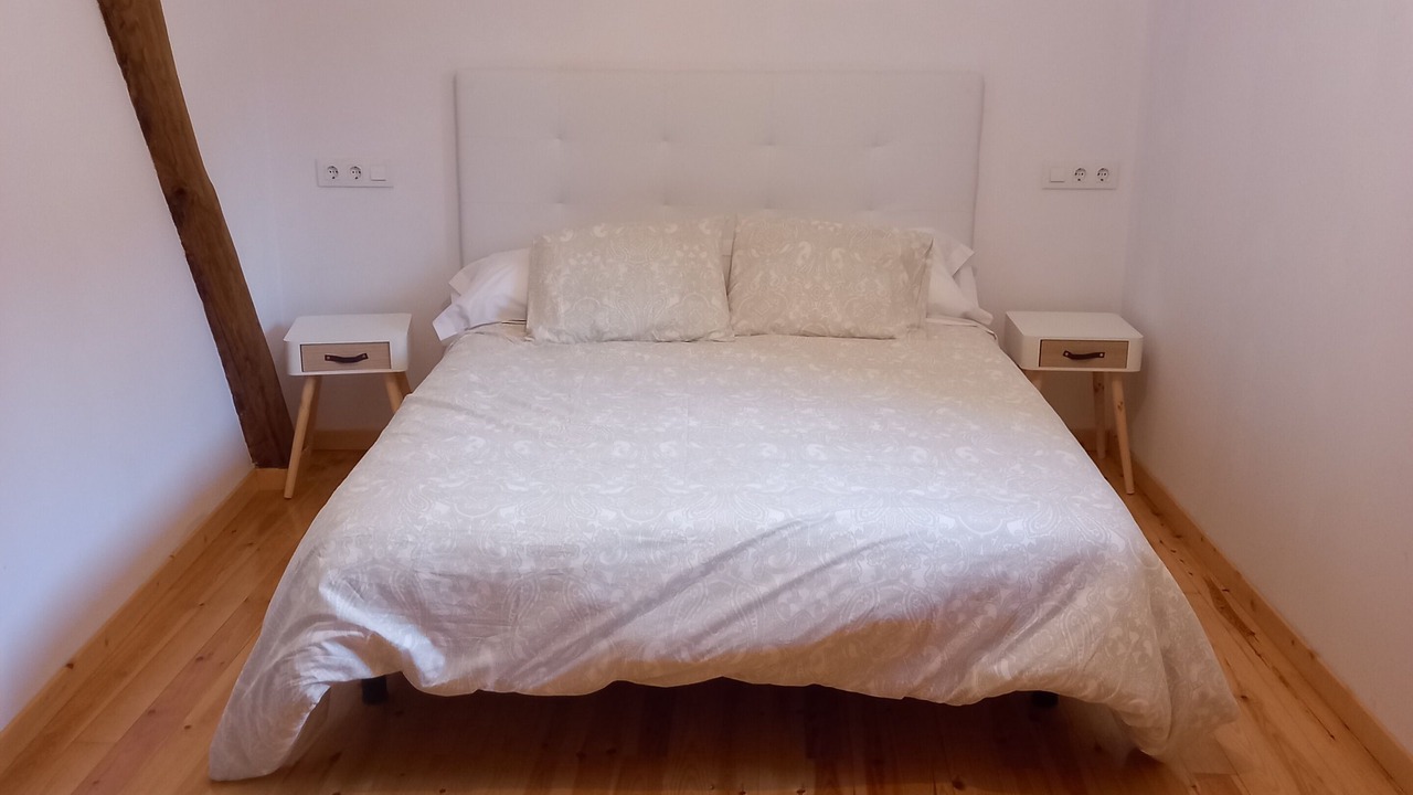 Photo of Bedroom in Loiba