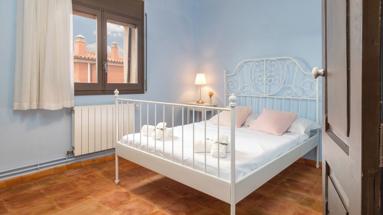 Photo of Bedroom in Sant Jordi Desvalls