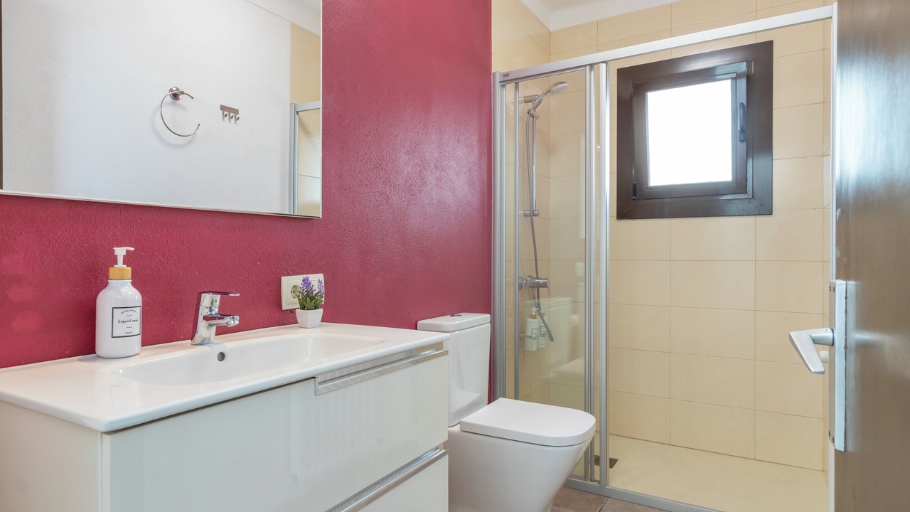 Photo of Bathroom in Sant Jordi Desvalls