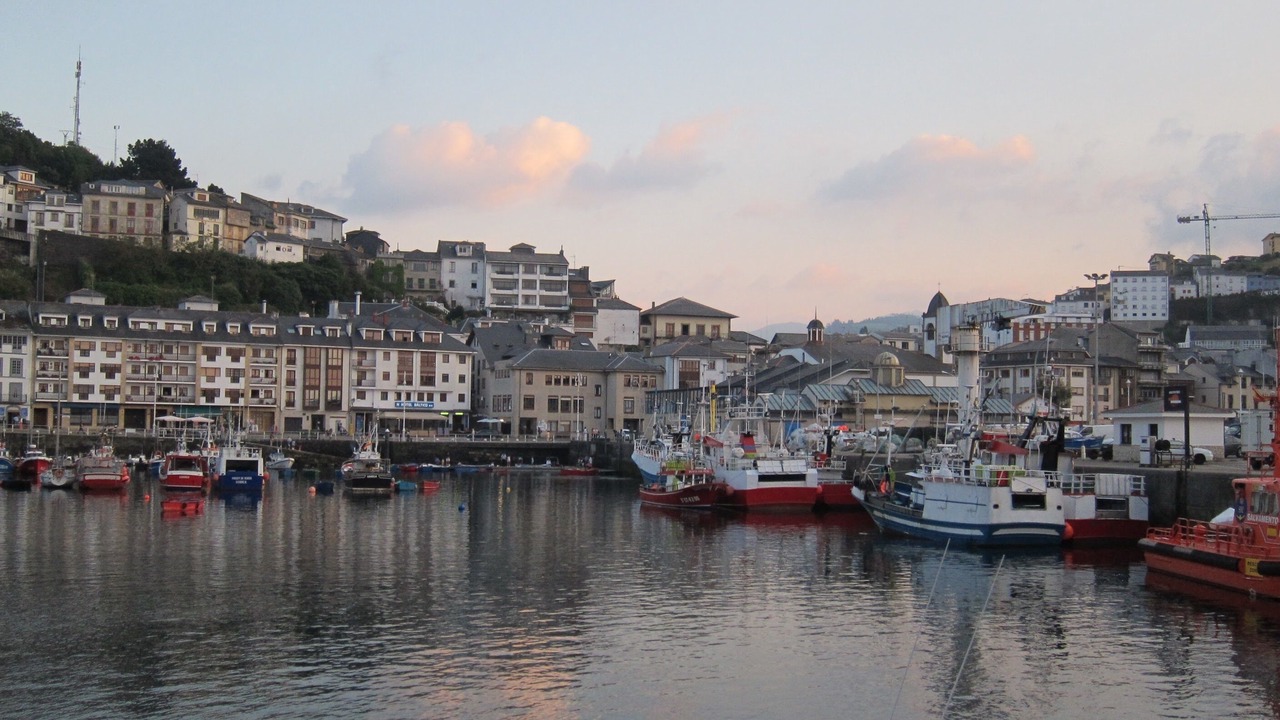 Photo of Others in Luarca