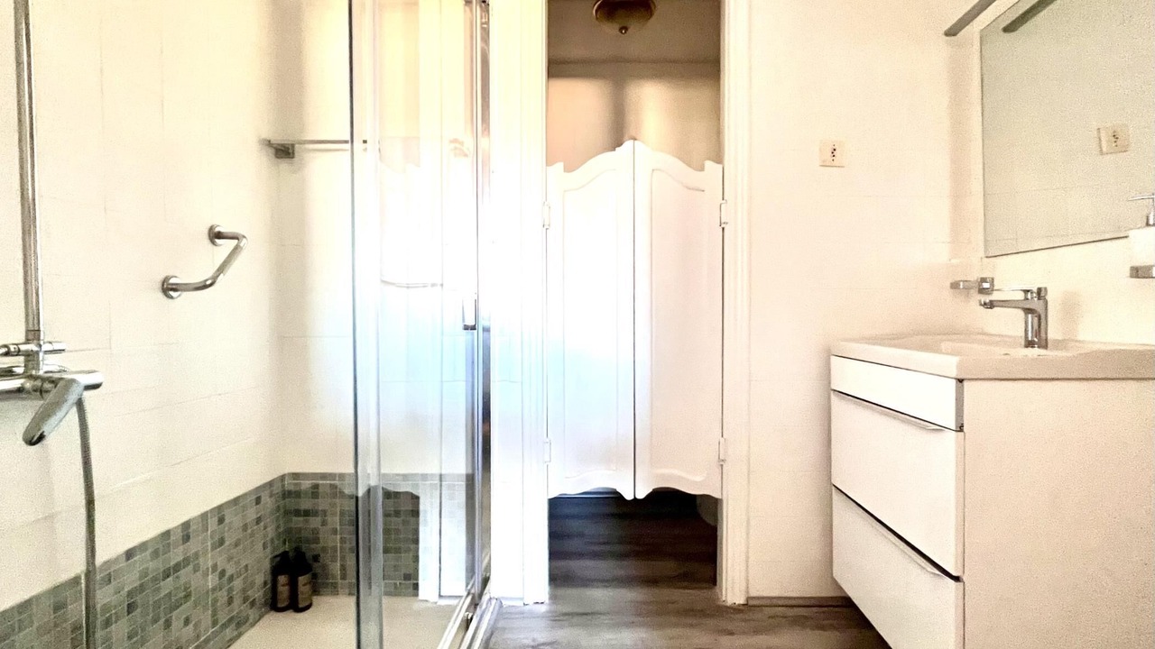 Photo of Bathroom in Old Town