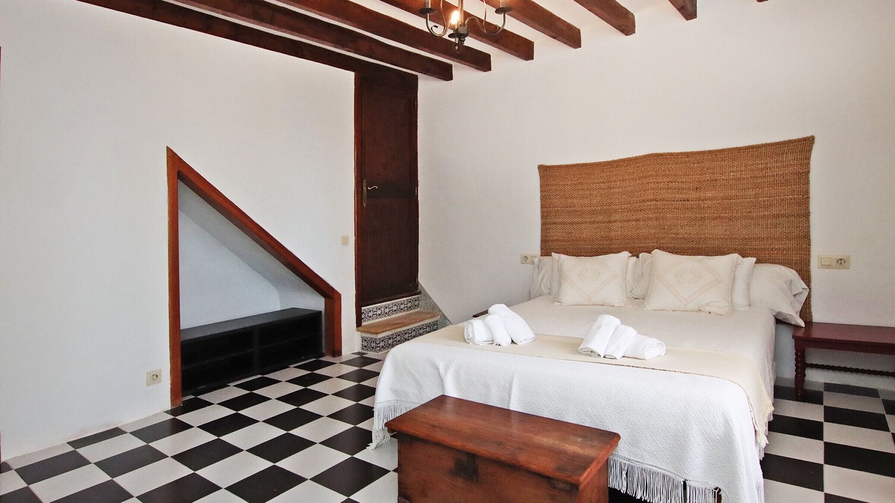 Photo of Bedroom in Banyalbufar