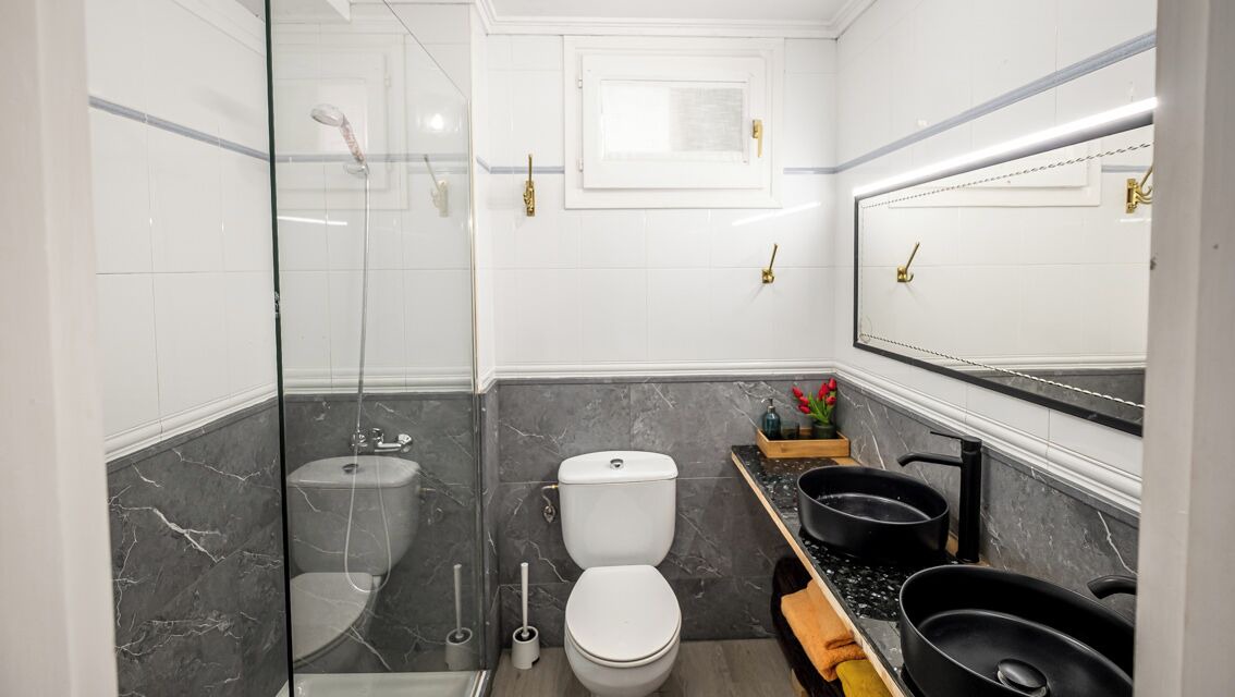 Photo of Bathroom in Urunuela