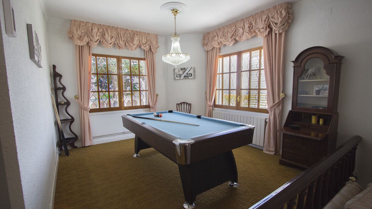 Photo of Bedroom in Alcover
