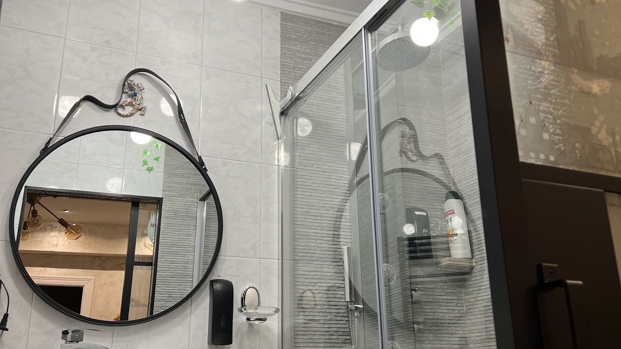 Photo of Bathroom in Logrono Historic Centre