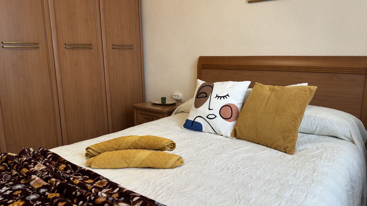 Photo of Bedroom in Logrono Historic Centre