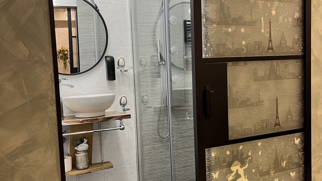 Photo of Bathroom in Logrono Historic Centre