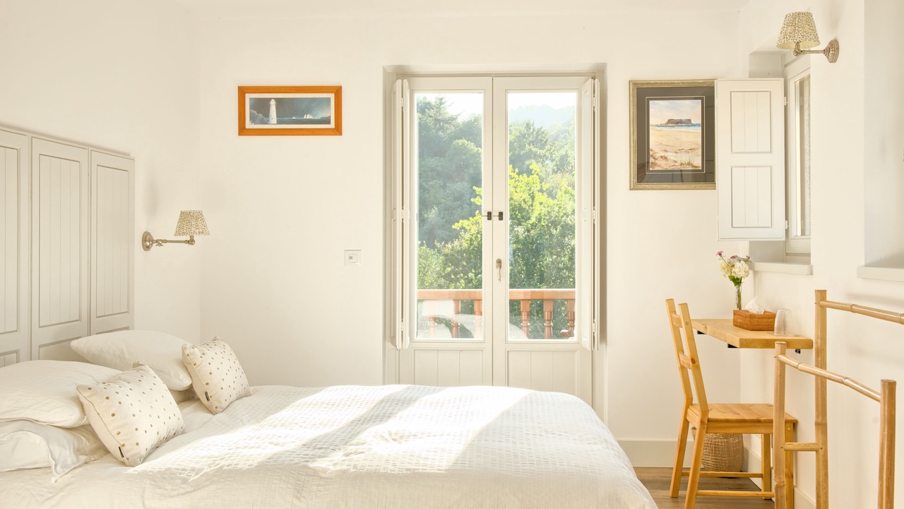 Photo of Bedroom in Peruyes