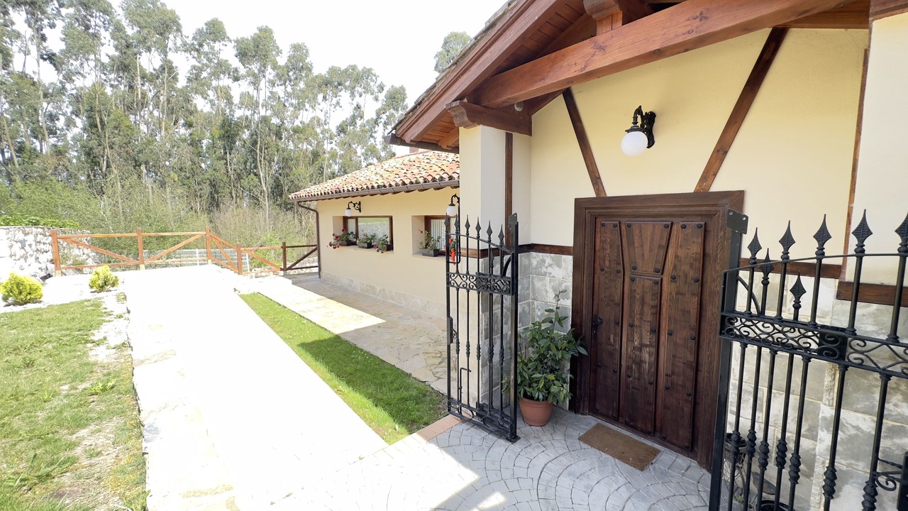 Photo of Outdoor in Caviedes