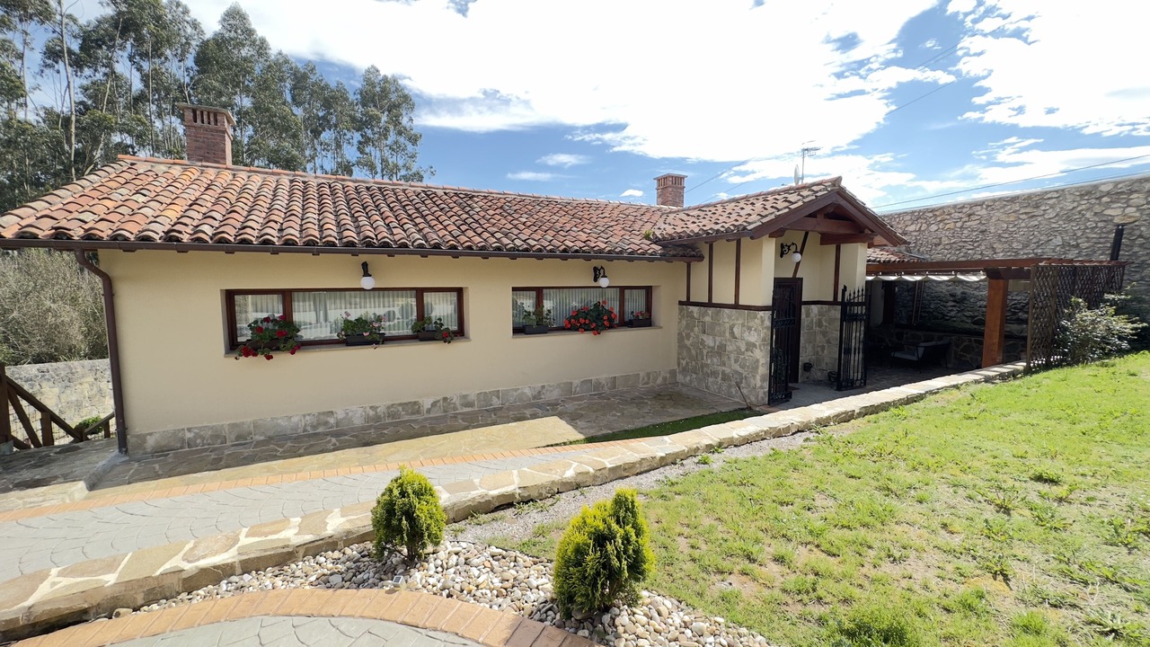 Photo of Outdoor in Caviedes