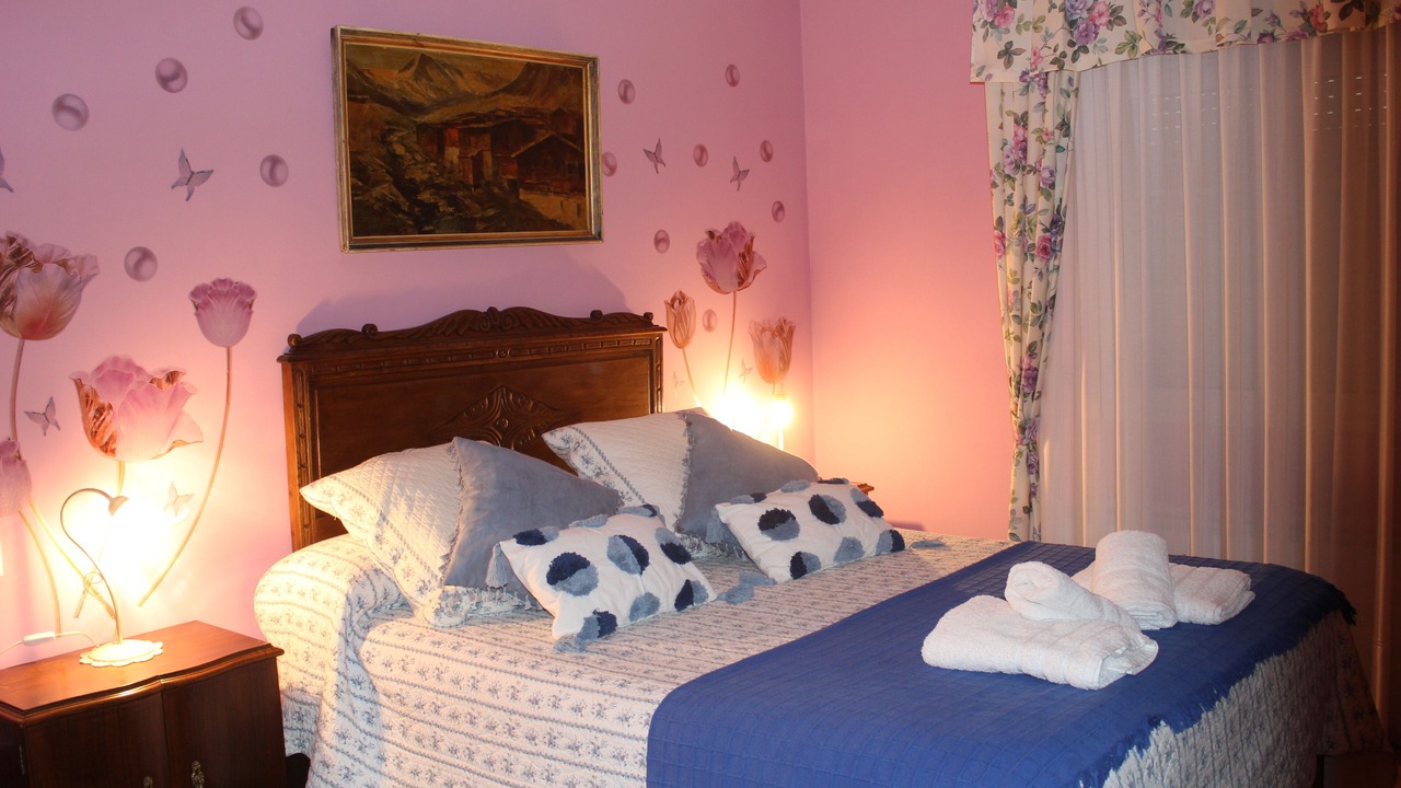 Photo of Bedroom in La Pola de Gordon