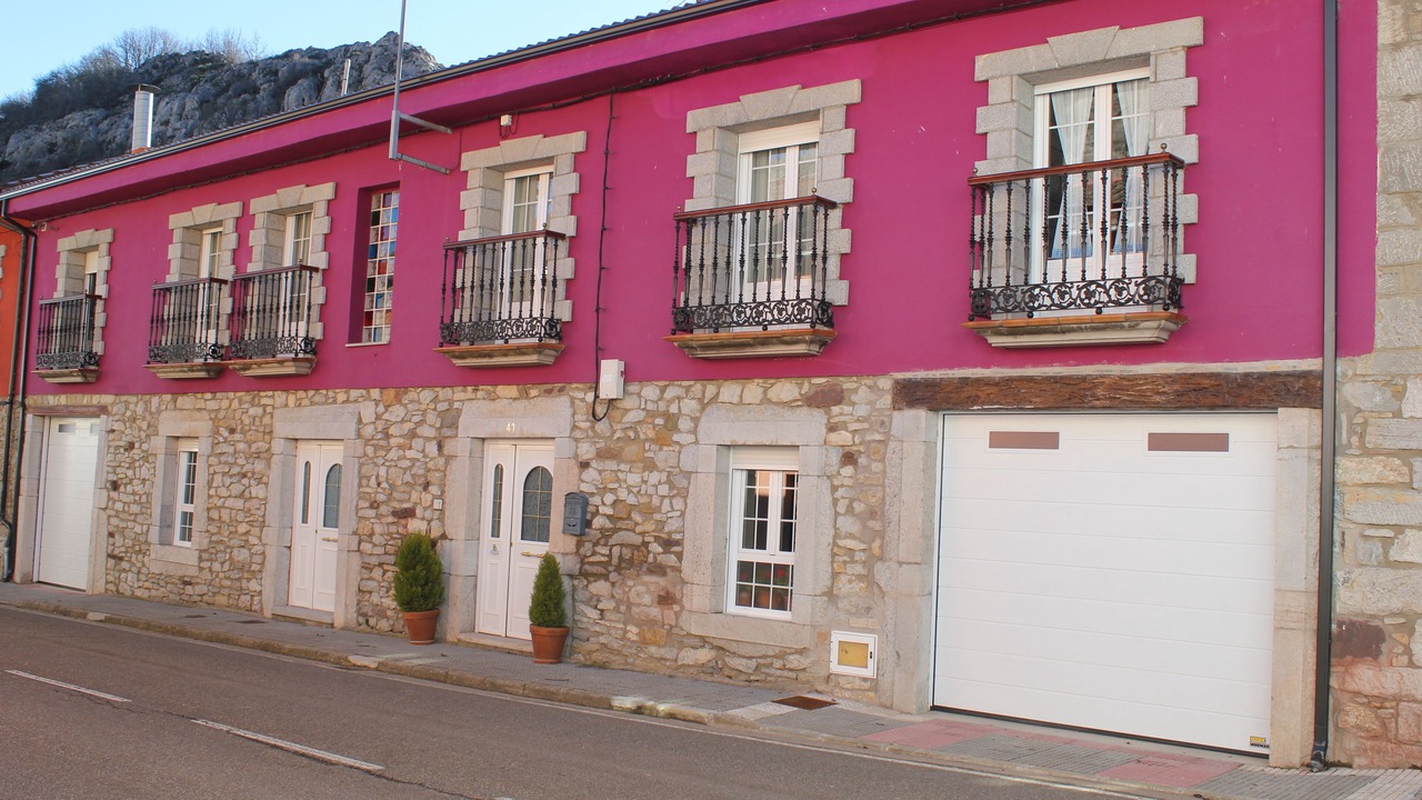 Photo of Outdoor in La Pola de Gordon