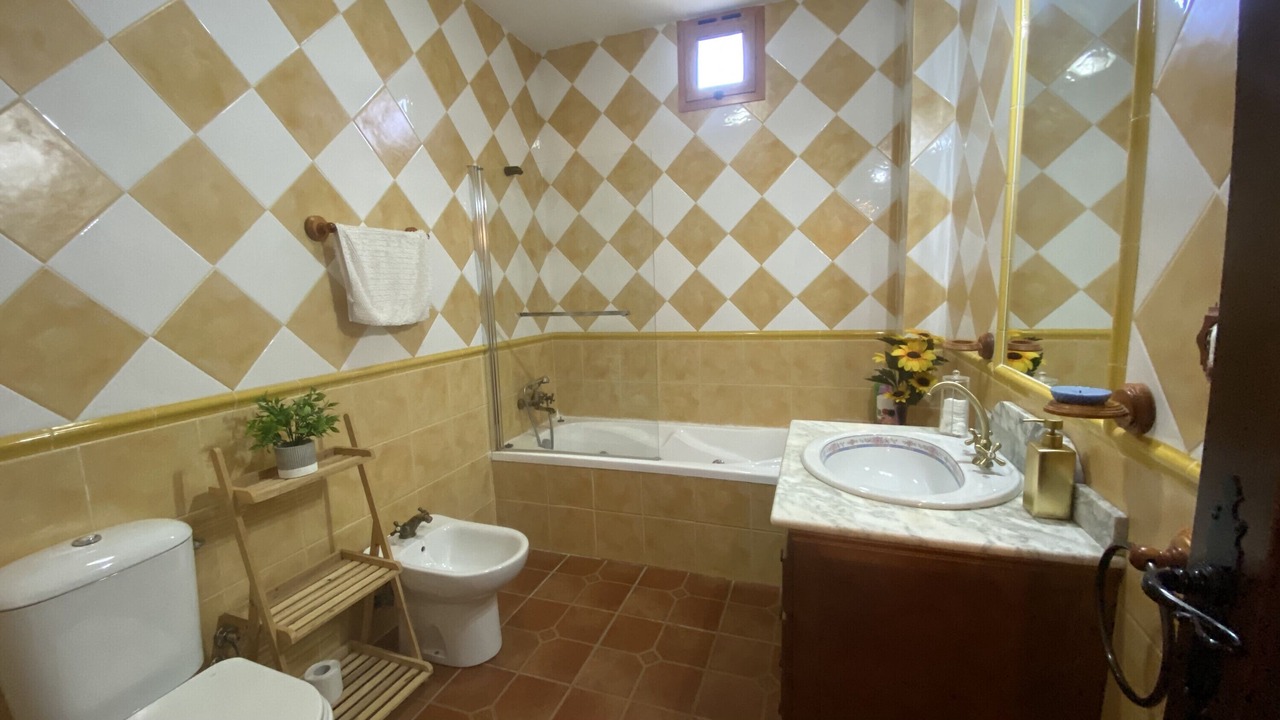 Photo of Bathroom in Pozo Alcon